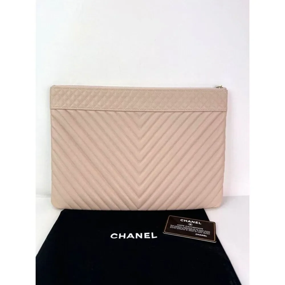 Chanel Caviar Chevron Quilted Large Beige Leather Cosmetic Clutch Bag